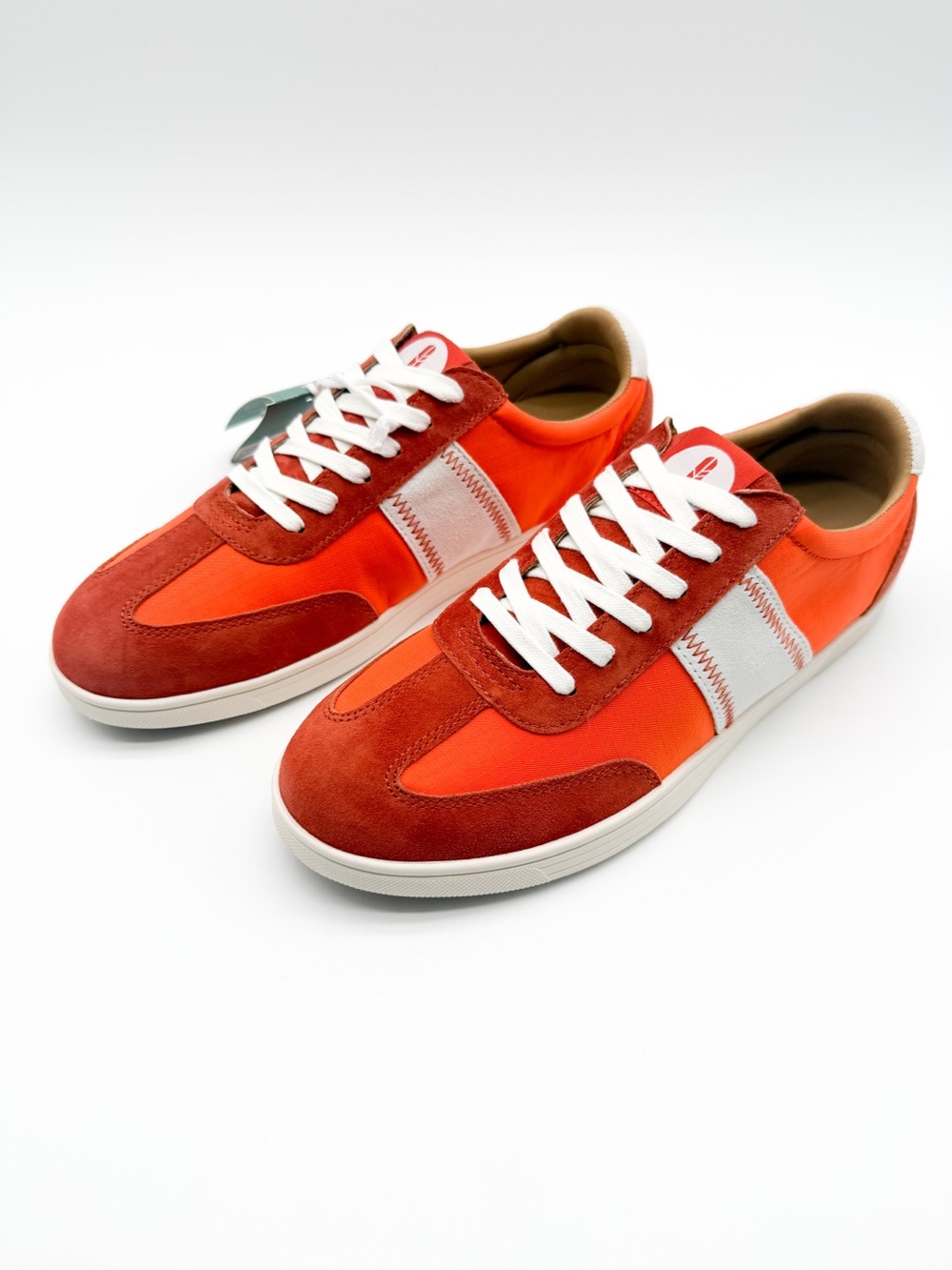 Revitalign Farrah Orthotic Sneakers Color Block Suede Lace Up Orange 9.5 NEW